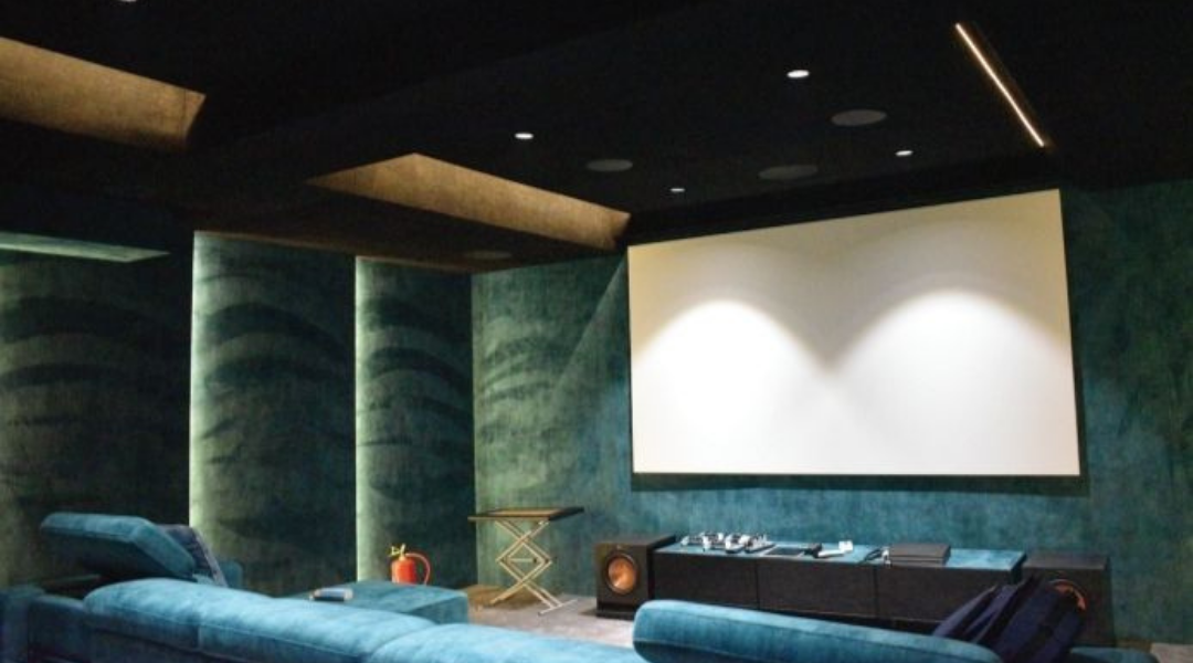 Smart‑Home World Magazine December 2021 cover featuring SISPL automation projects